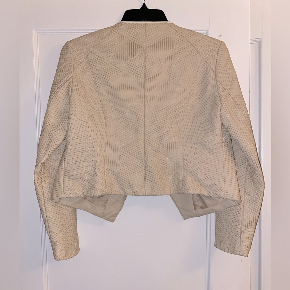 NWOT MARC NEW YORK Women’s Cream Faux Leather Textured Moto Jacket - Picture 4 of 9